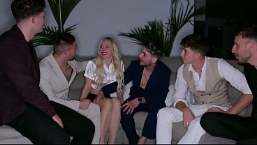 Gangbang Angie Lynx firsttime DPV and Catherine Knight with Strap-on